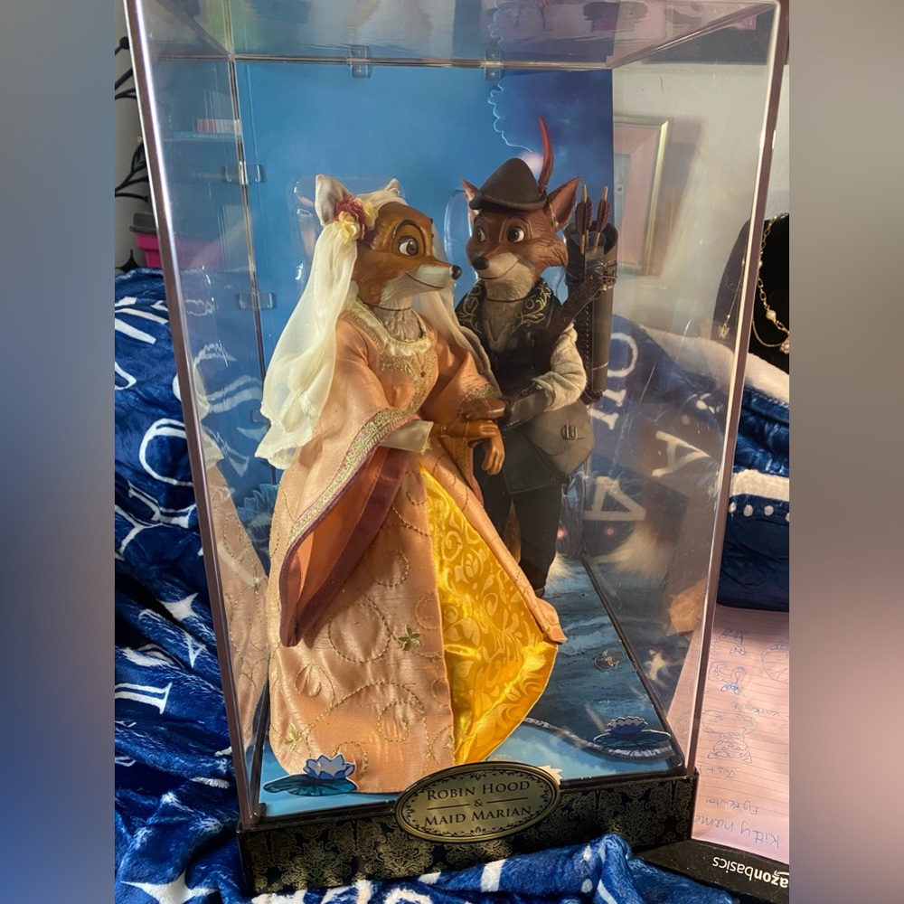 Disney’s Robin Hood and Maid Marian Doll Set